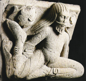 uomo dai lunghi capelli yoga copia